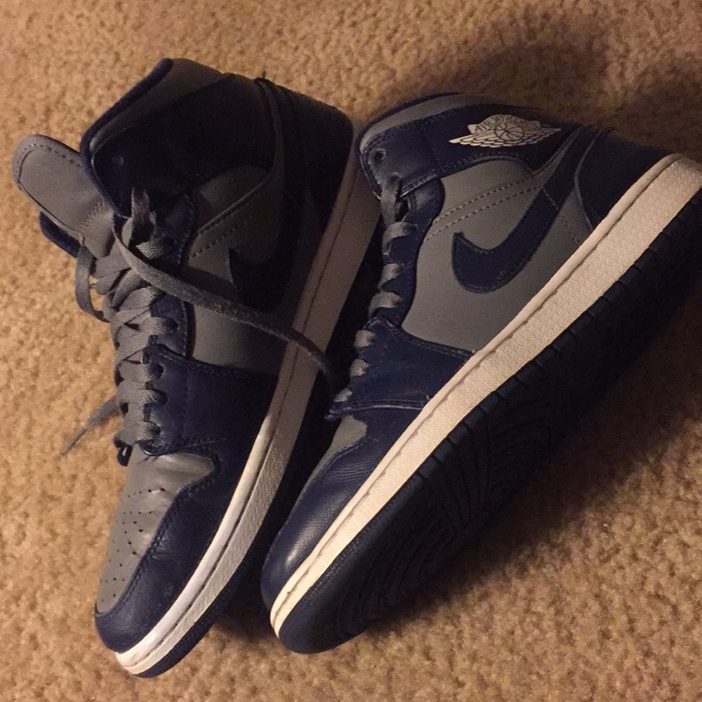 Air Jordan 1 George Town (good used condition )